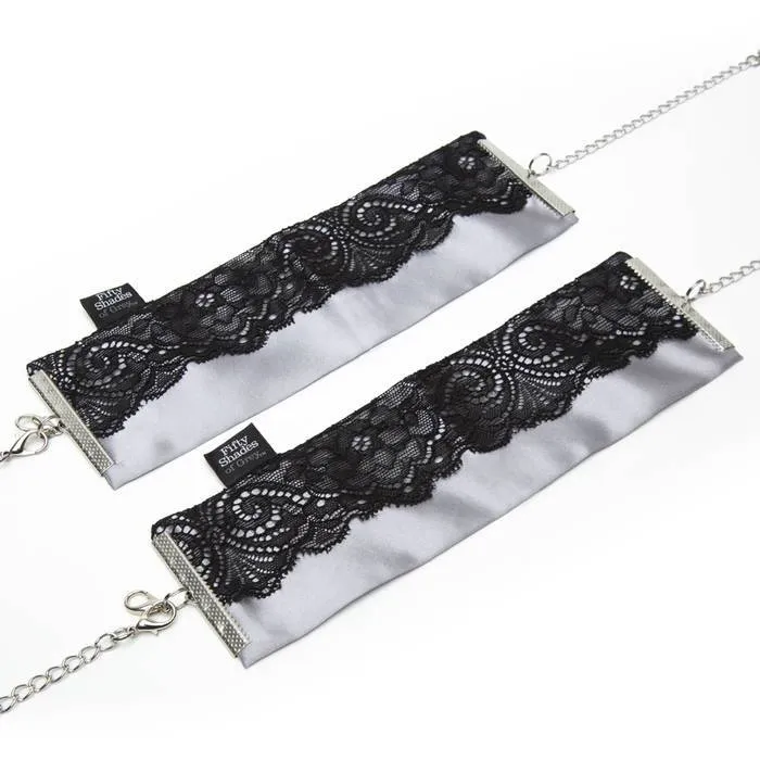 Fifty Shades of Grey - Play Nice Satin & Lace Wrist Cuffs (Grey)