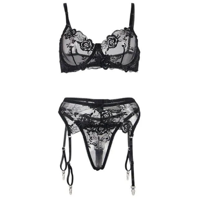Lenjerie sexy 3 piese SUBBLIME. set cu sutien. chilot tanga și portjartier. design cu plasă și trandafiri. culoare negru. mărime S/M (R81122)